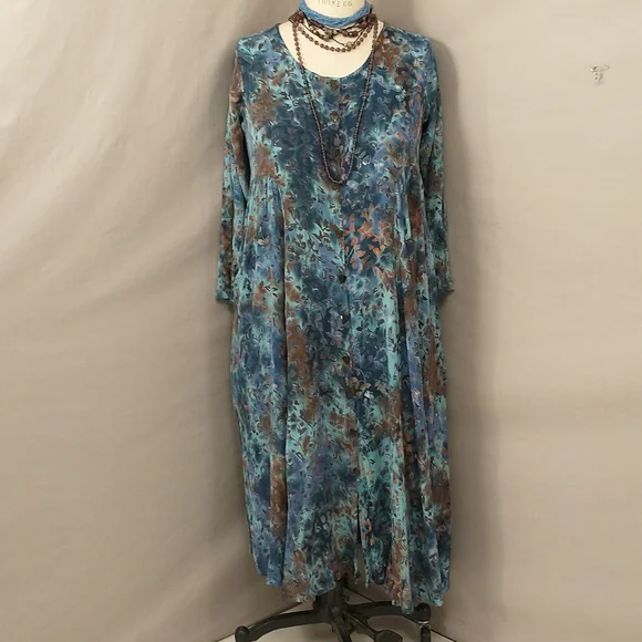 Vintage | Dresses | Vintage Plus Size Feminine Floral Bohemian Maxi Dress  Pockets By Kitavi 9s Lxl | Poshmark